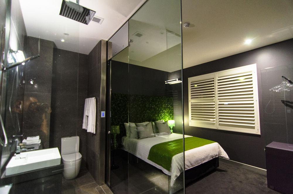 Junction Hotel 4*